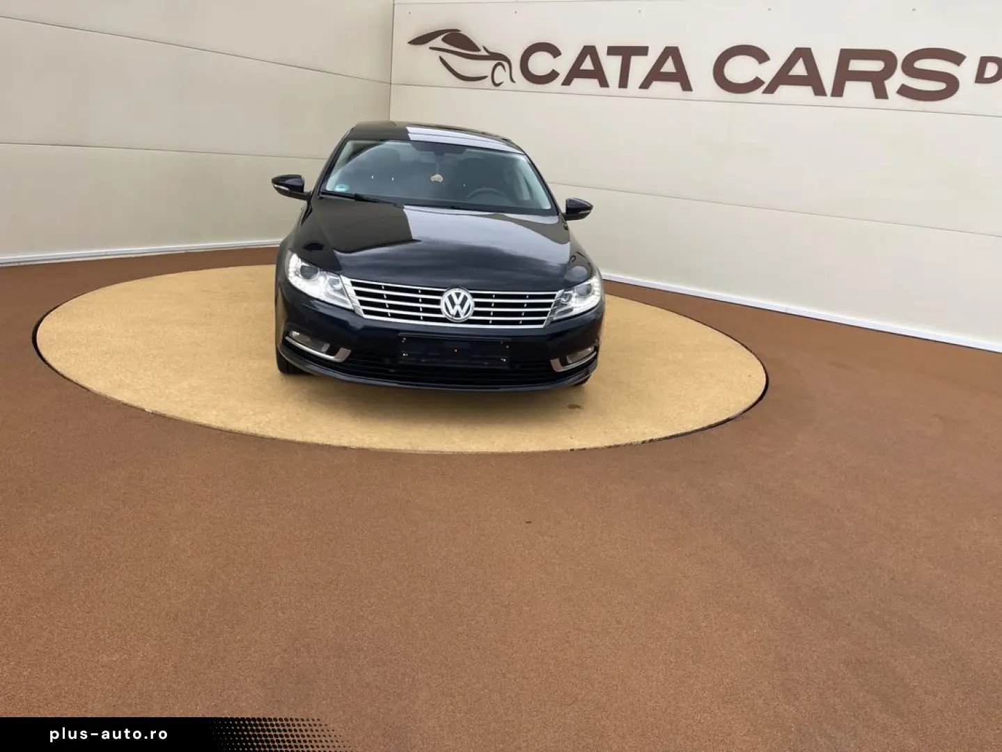 Volkswagen Passat-Cc