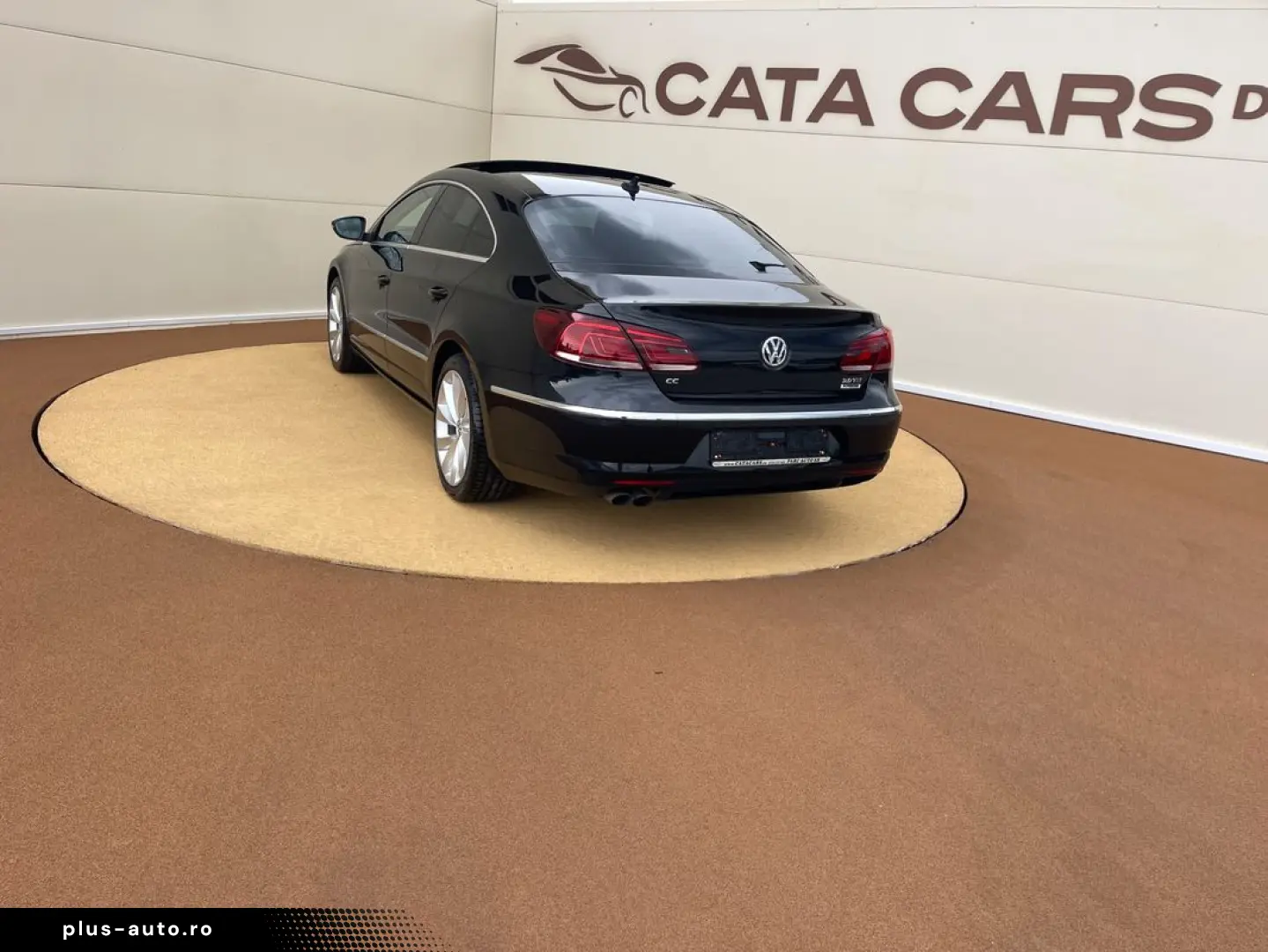 Volkswagen Passat-Cc