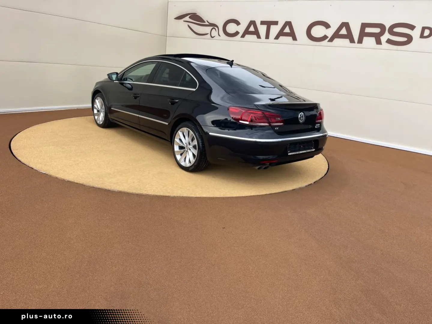 Volkswagen Passat-Cc