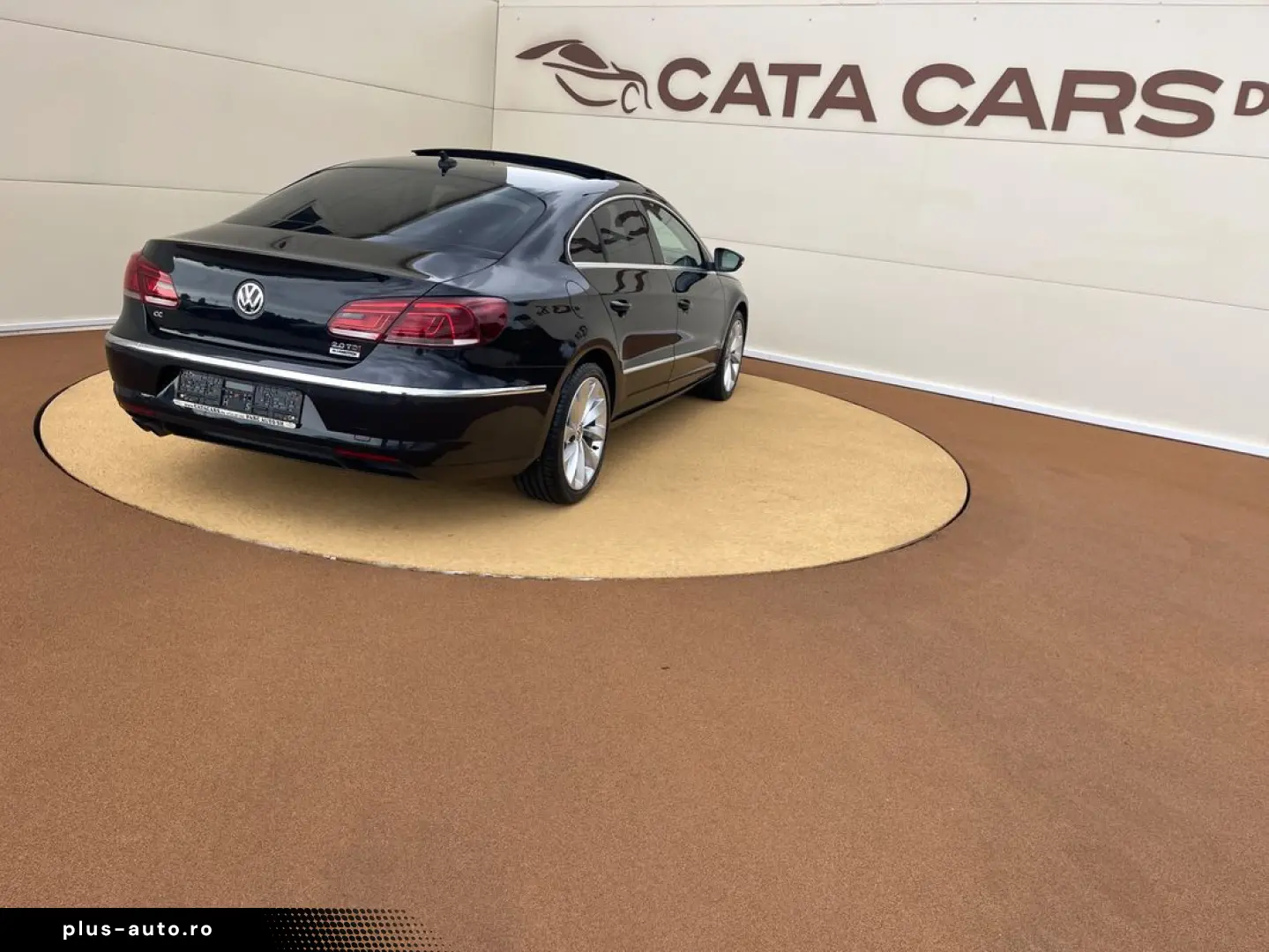 Volkswagen Passat-Cc