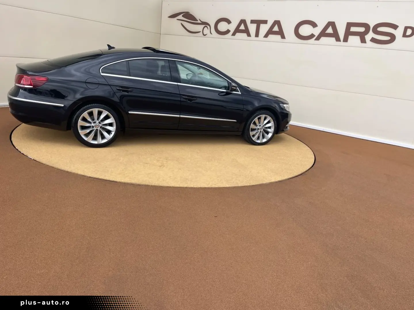 Volkswagen Passat-Cc