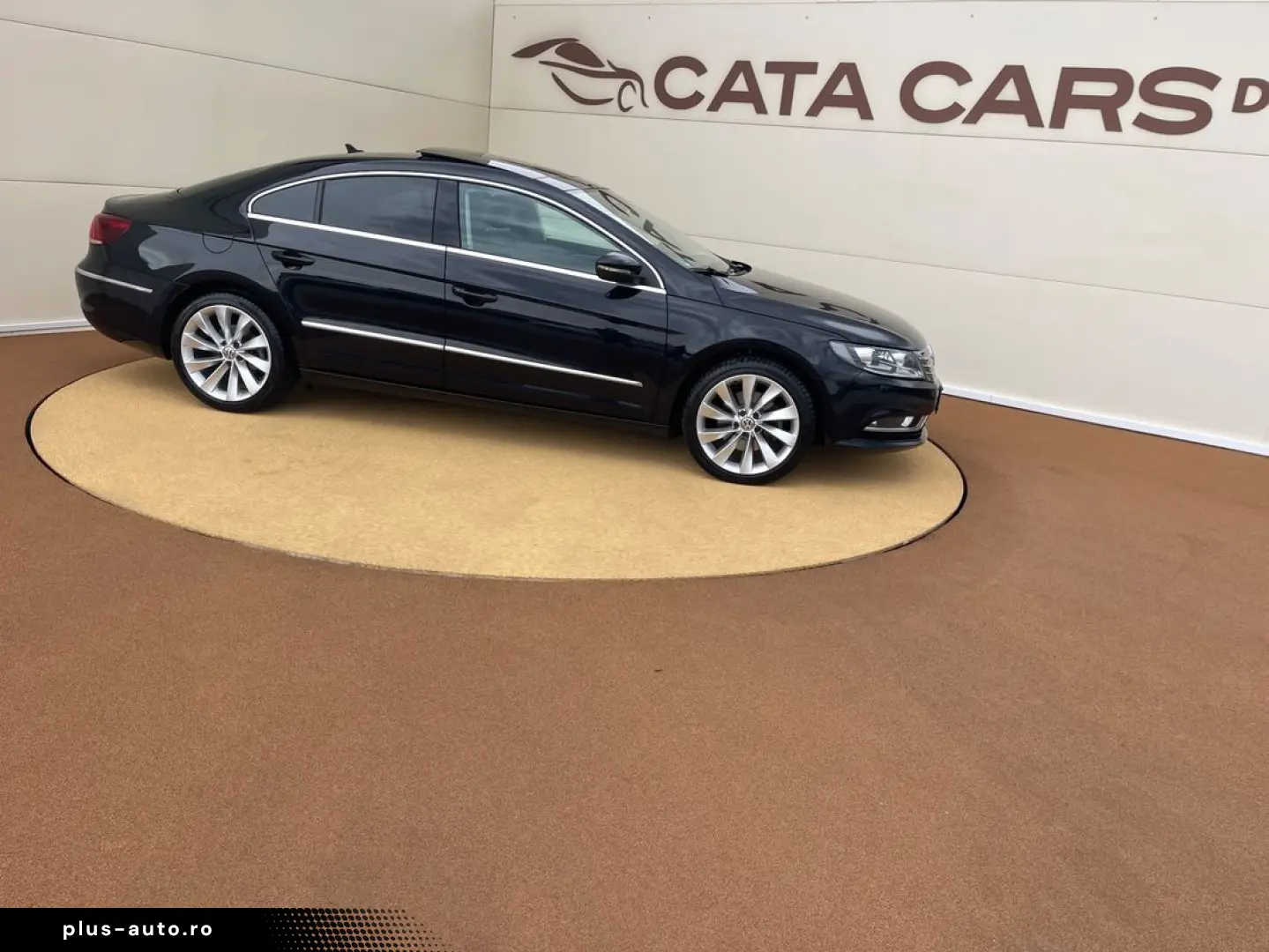 Volkswagen Passat-Cc