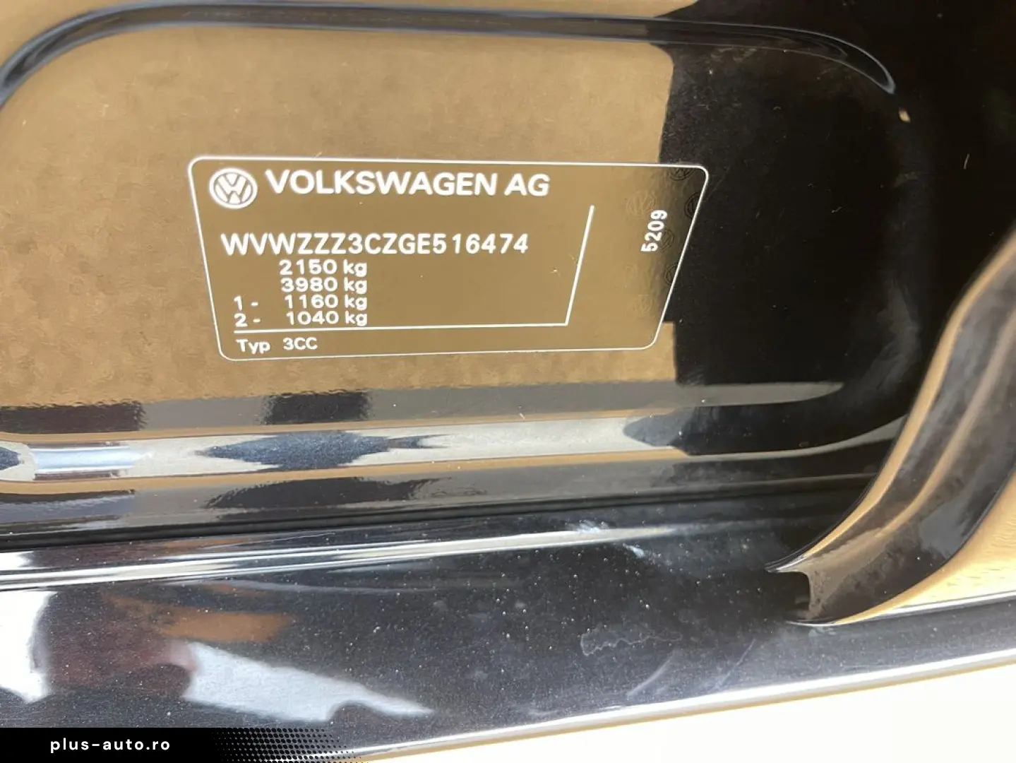 Volkswagen Passat-Cc