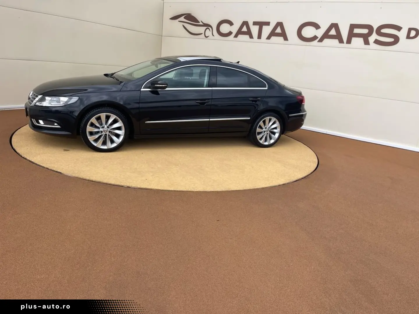 Volkswagen Passat-Cc