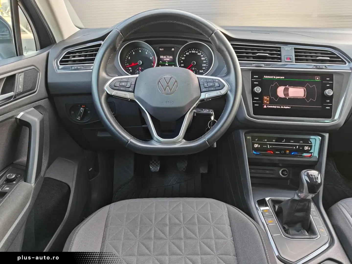 Volkswagen Tiguan 1.5 Life GT110TSI M6F