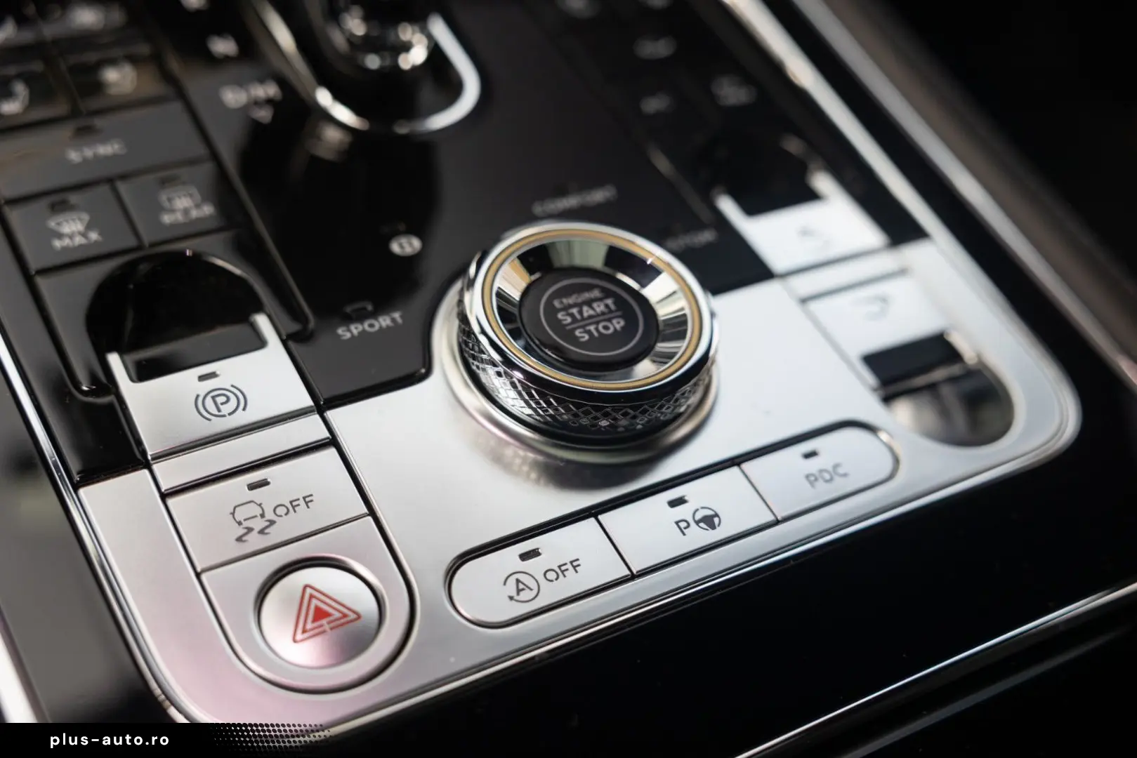 BENTLEY GT V8 Azure Blackline B&O City Tour  6300km