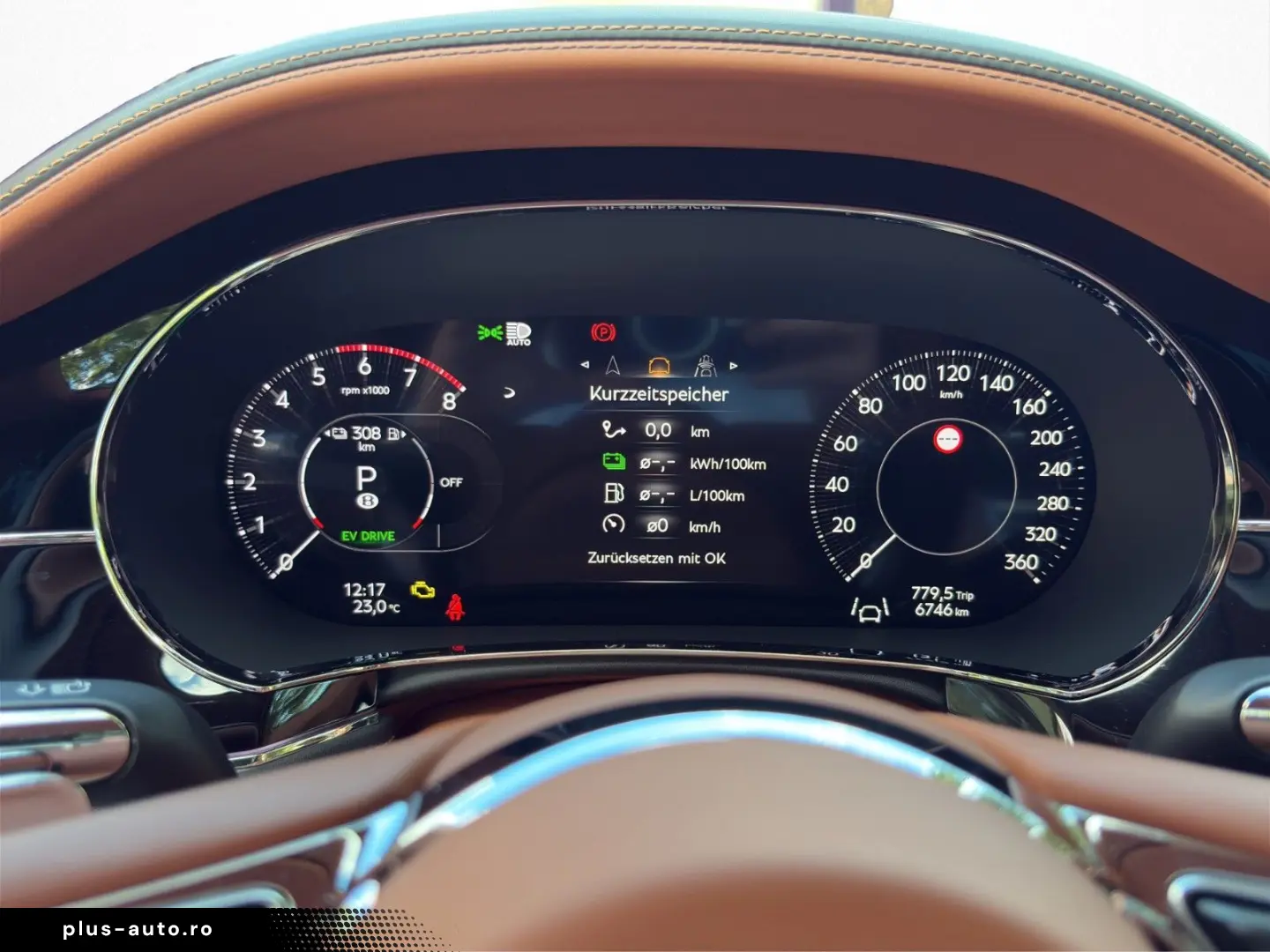 BENTLEY Flying Spur Azure