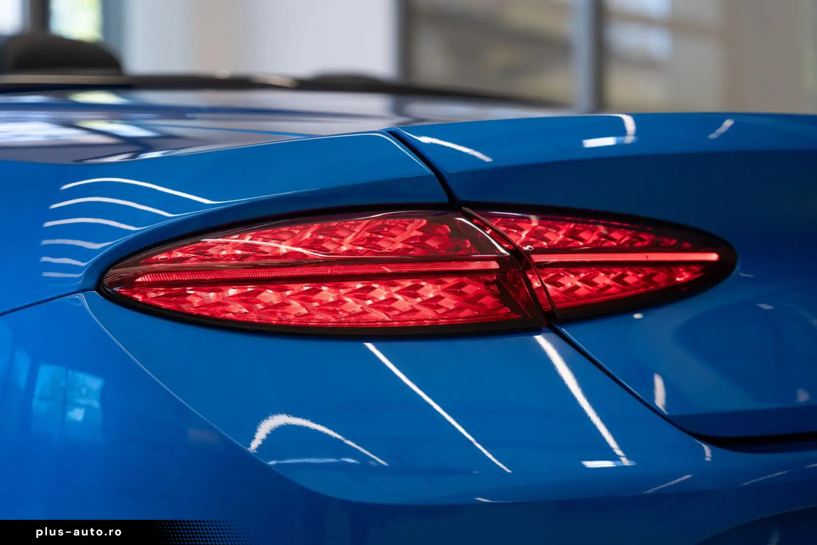 BENTLEY Continental GTC Azure  MullinerPaint CarbonCeram