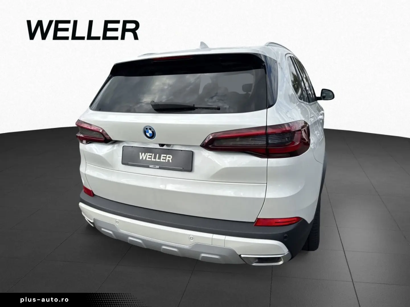 BMW X5 xD45e xLine DAProf 360  Pano AHK 2ACHS AdLED