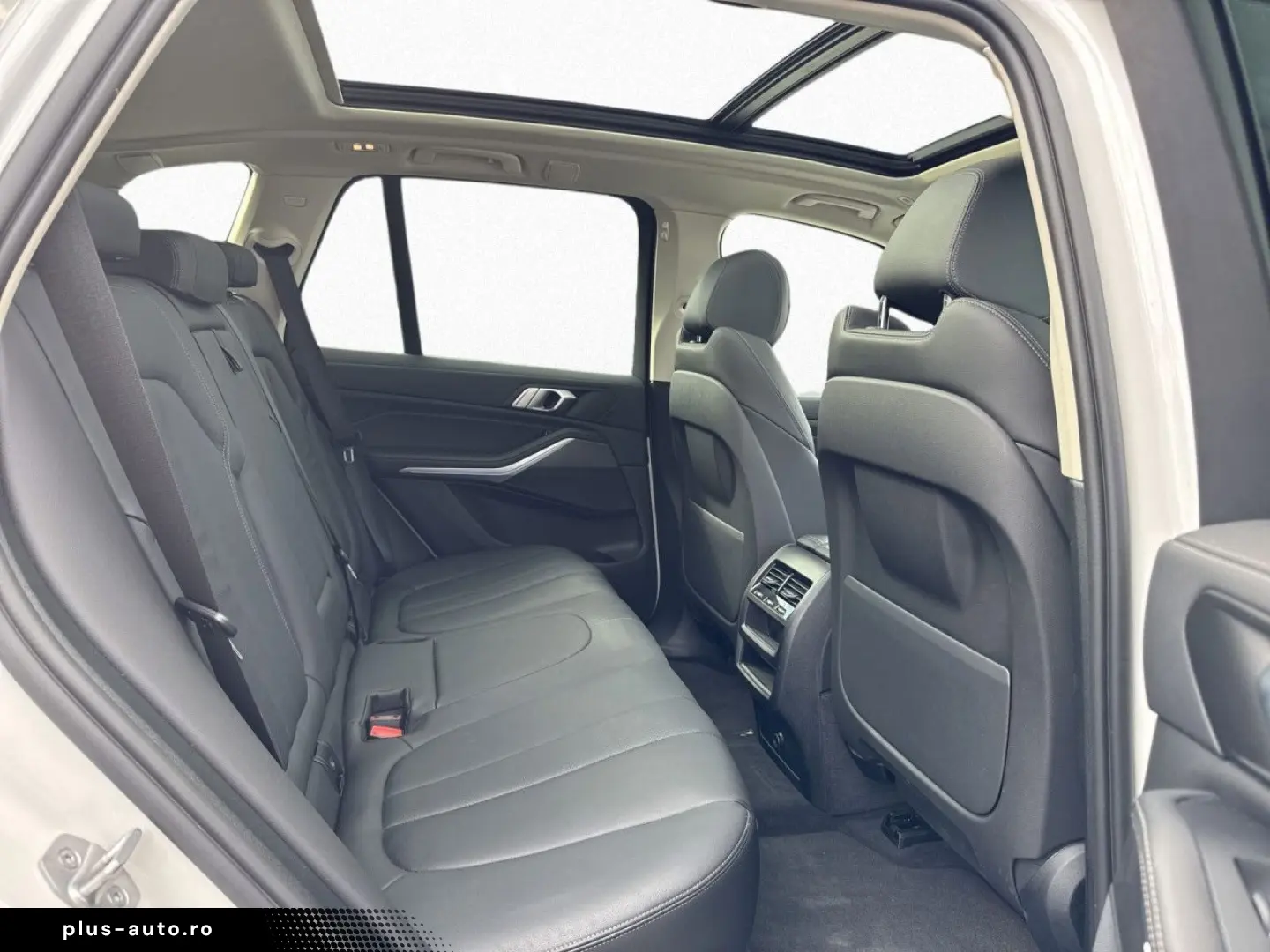 BMW X5 xD45e xLine DAProf 360  Pano AHK 2ACHS AdLED