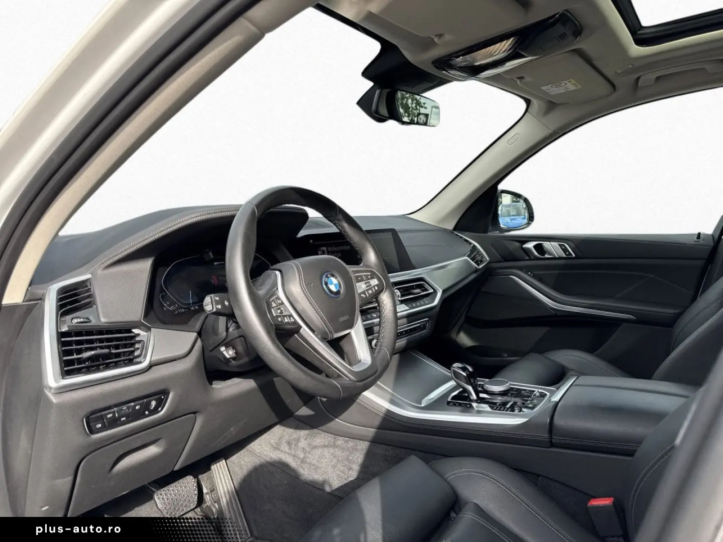 BMW X5 xD45e xLine DAProf 360  Pano AHK 2ACHS AdLED