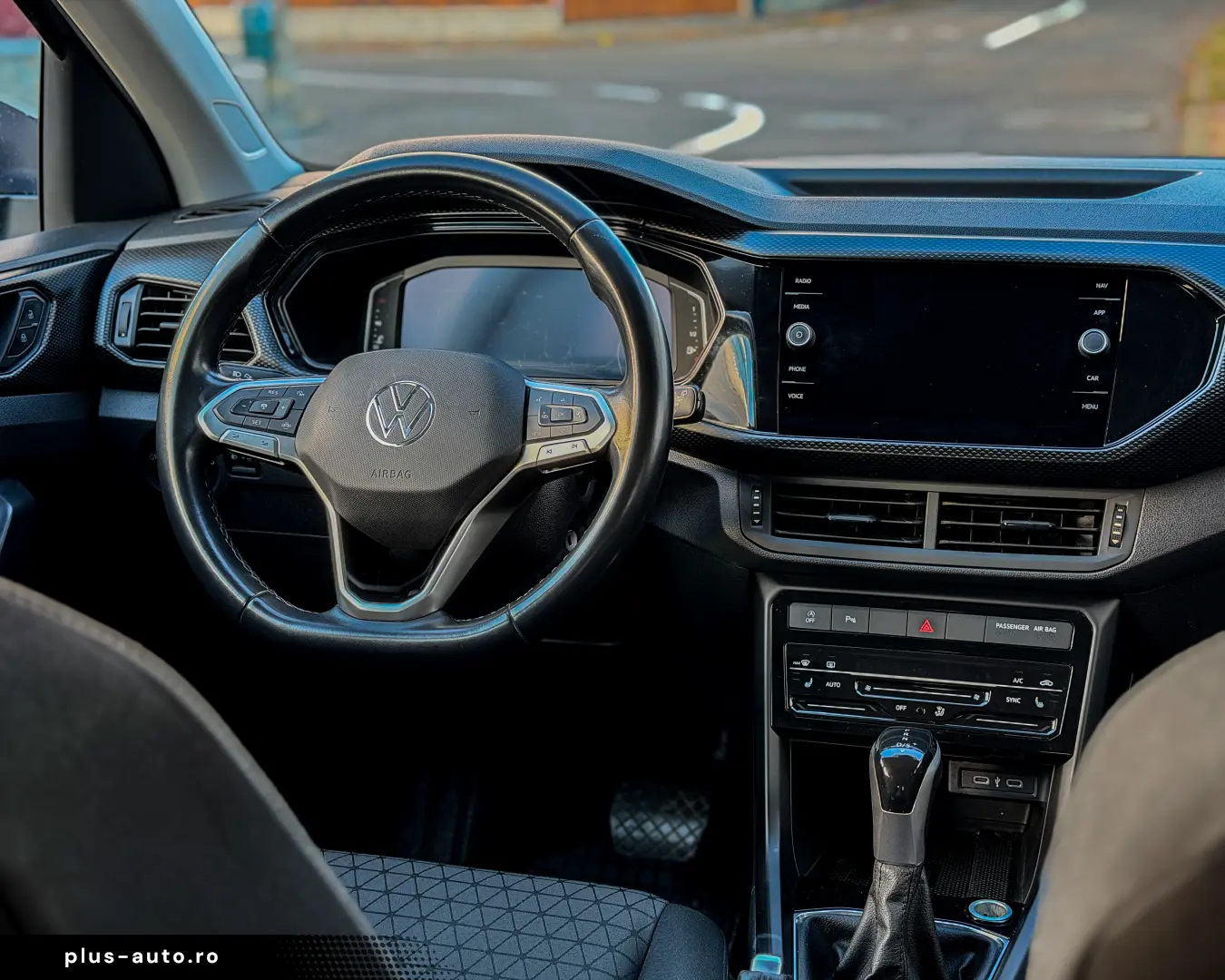 Volkswagen T-Cross 1.0 TSI DSG