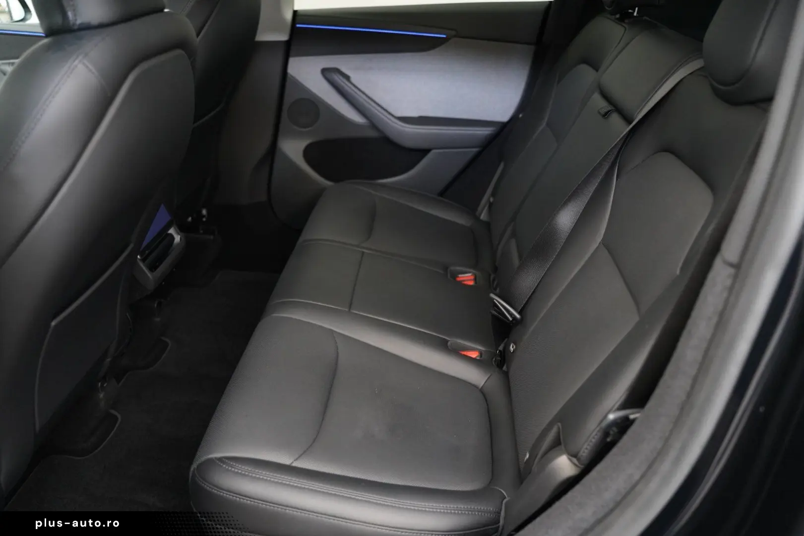 TESLA Model Y Hinterradantrieb Premium  Mwst. ausweisb