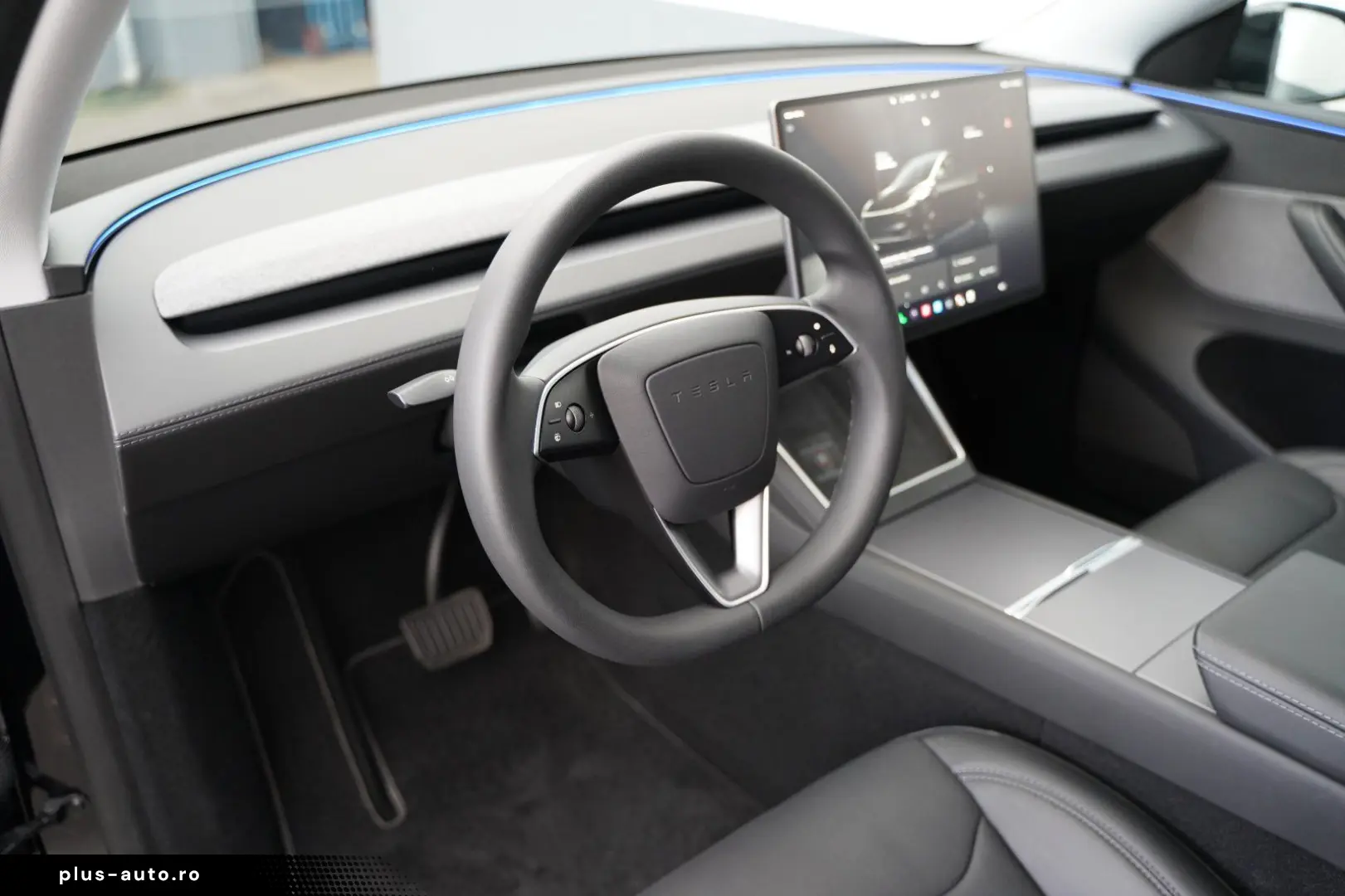 TESLA Model Y Hinterradantrieb Premium  Mwst. ausweisb
