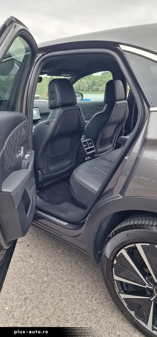 DS Automobiles DS7 (Crossback)