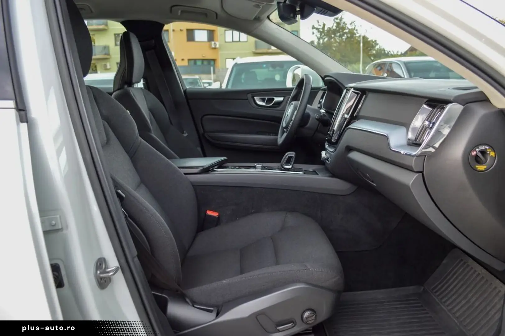 2022 Volvo XC-60 B42.0 Diesel Inscription AWD   Rate Fixe