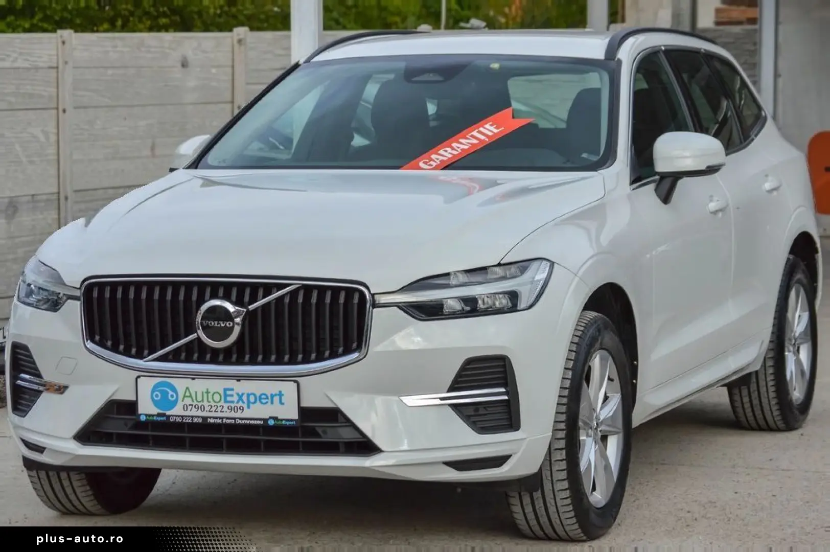 2022 Volvo XC-60 B42.0 Diesel Inscription AWD   Rate Fixe