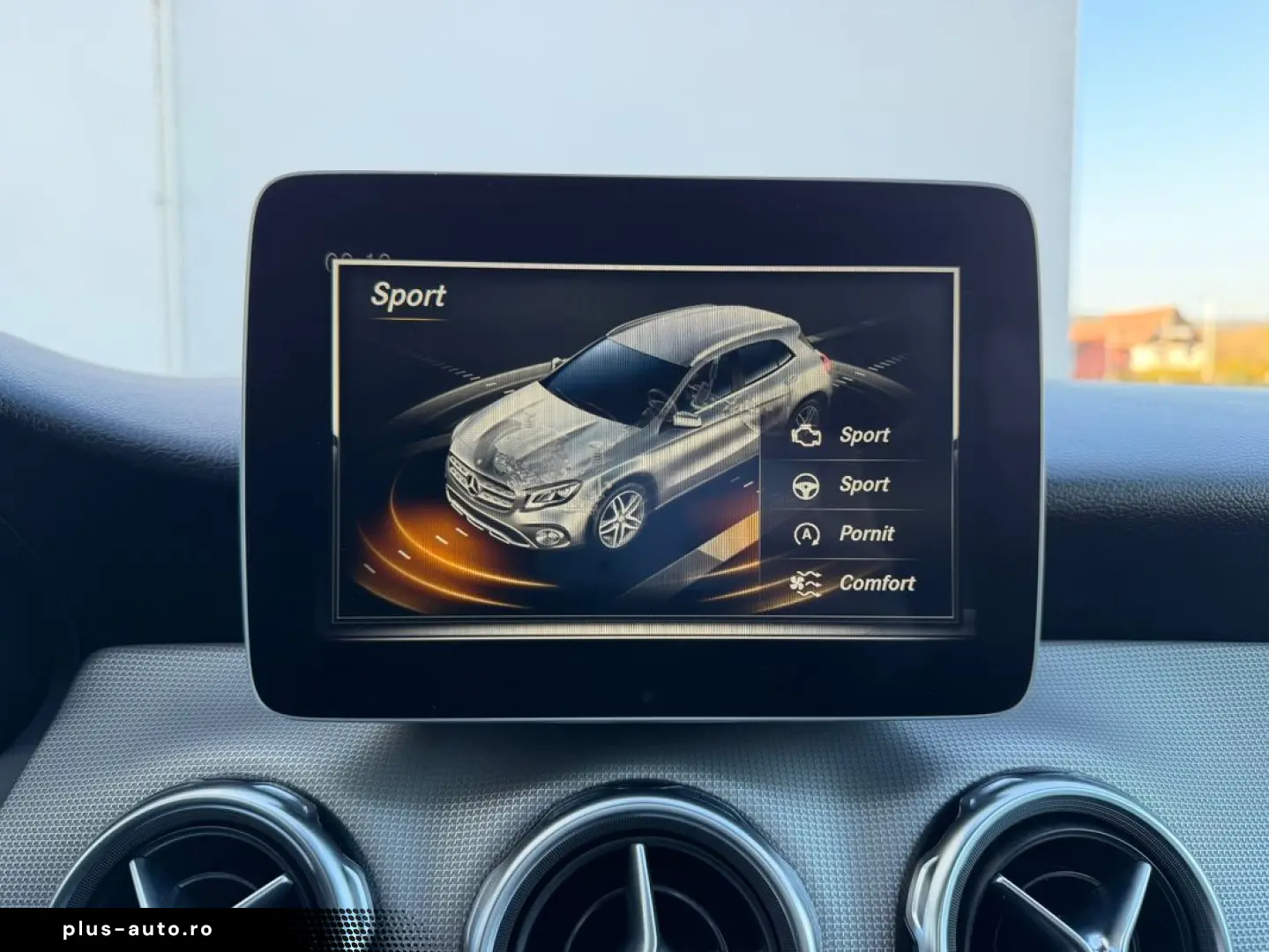 MERCEDES-BENZ GLA 2019 — imagine 11