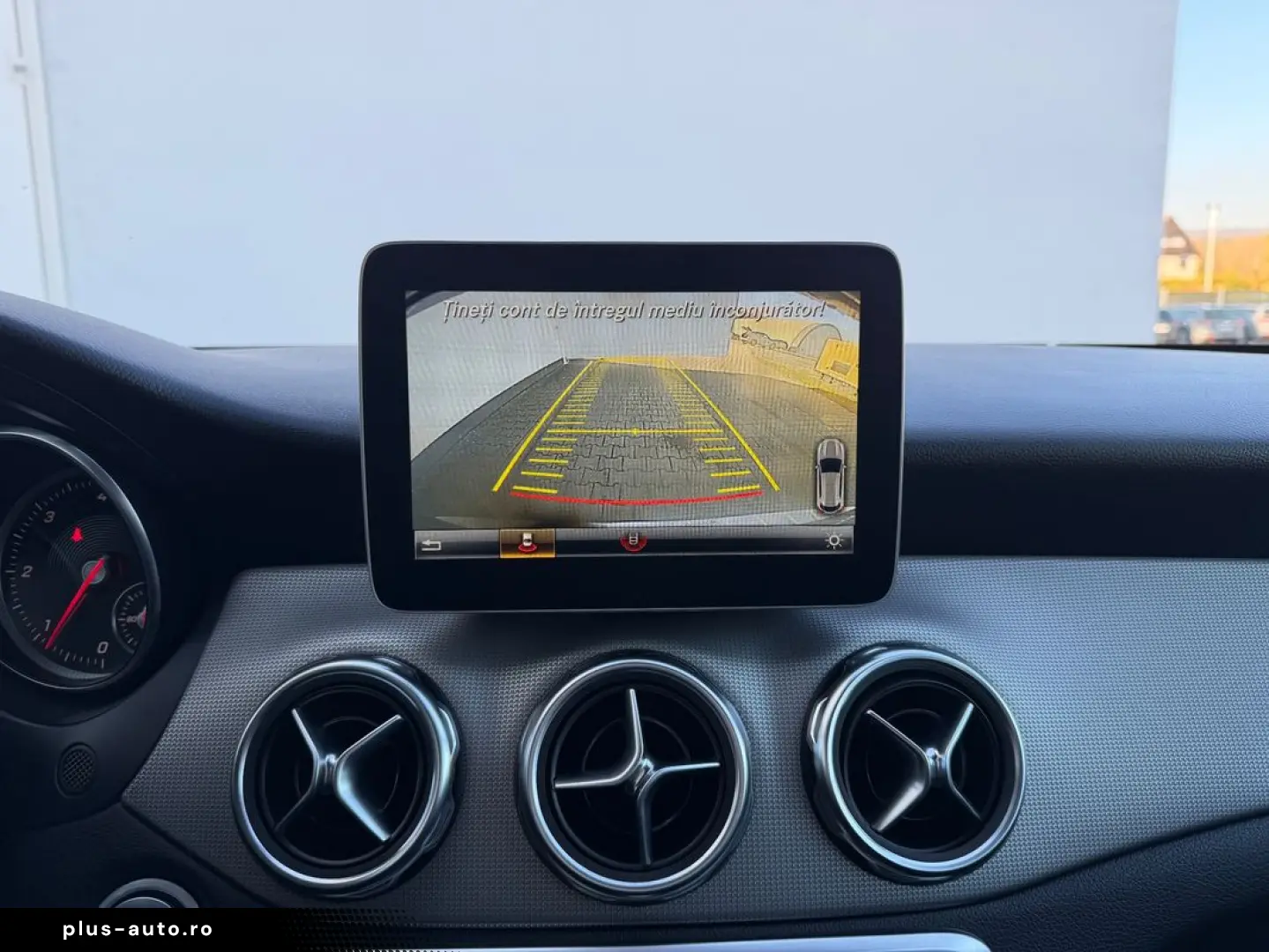 MERCEDES-BENZ GLA 2019 — imagine 18