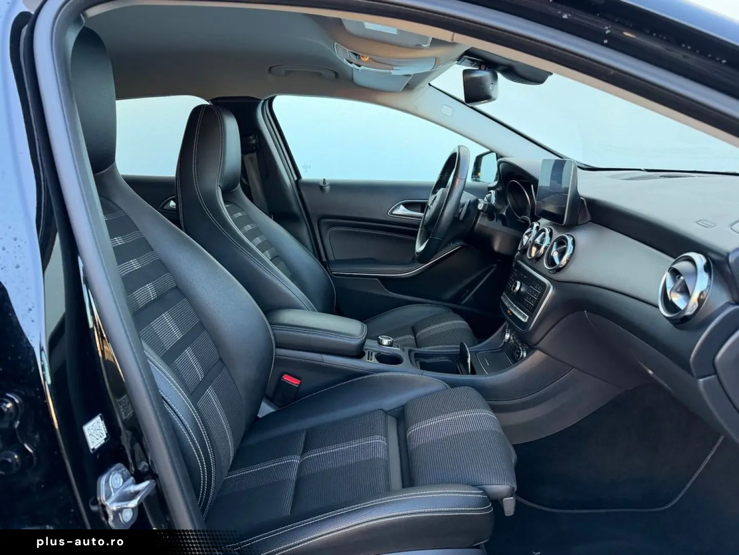 MERCEDES-BENZ GLA 2019 — imagine 23