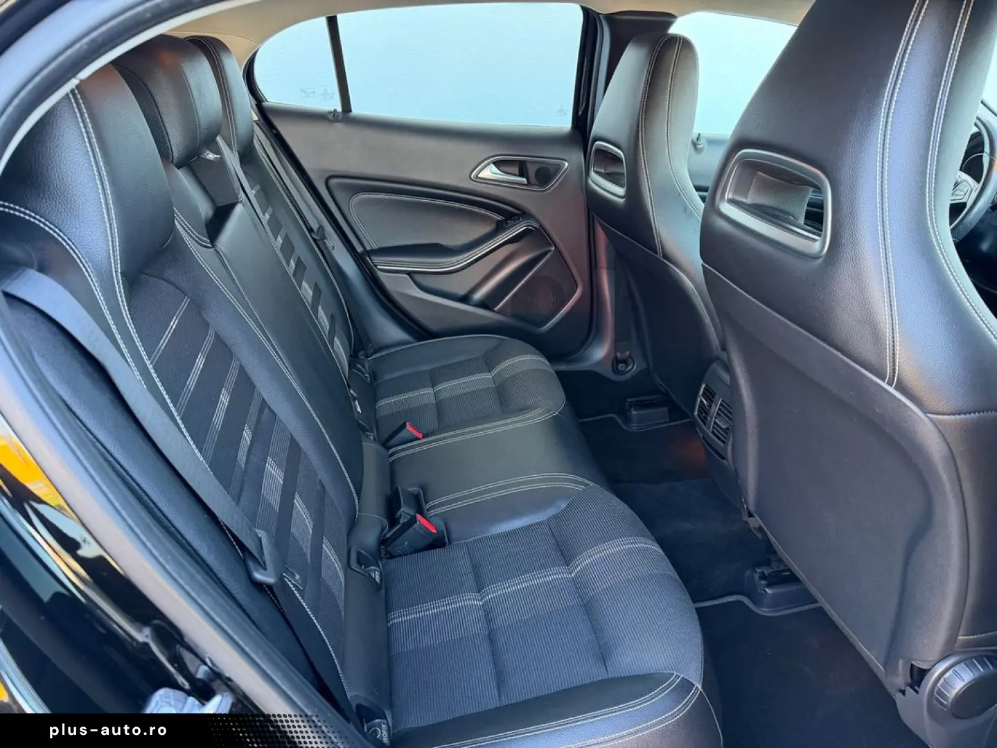 MERCEDES-BENZ GLA 2019 — imagine 24