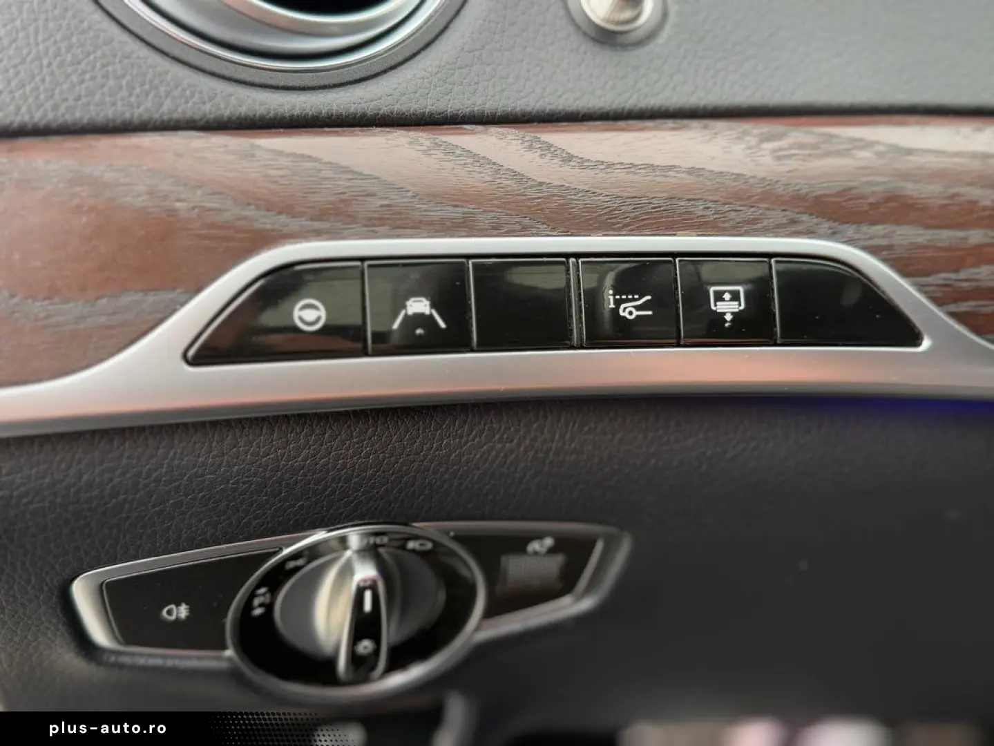 Mercedes-Benz S