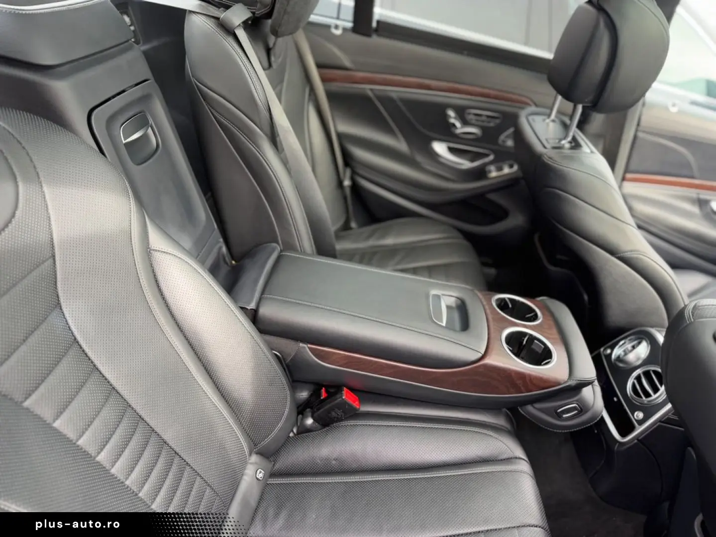Mercedes-Benz S
