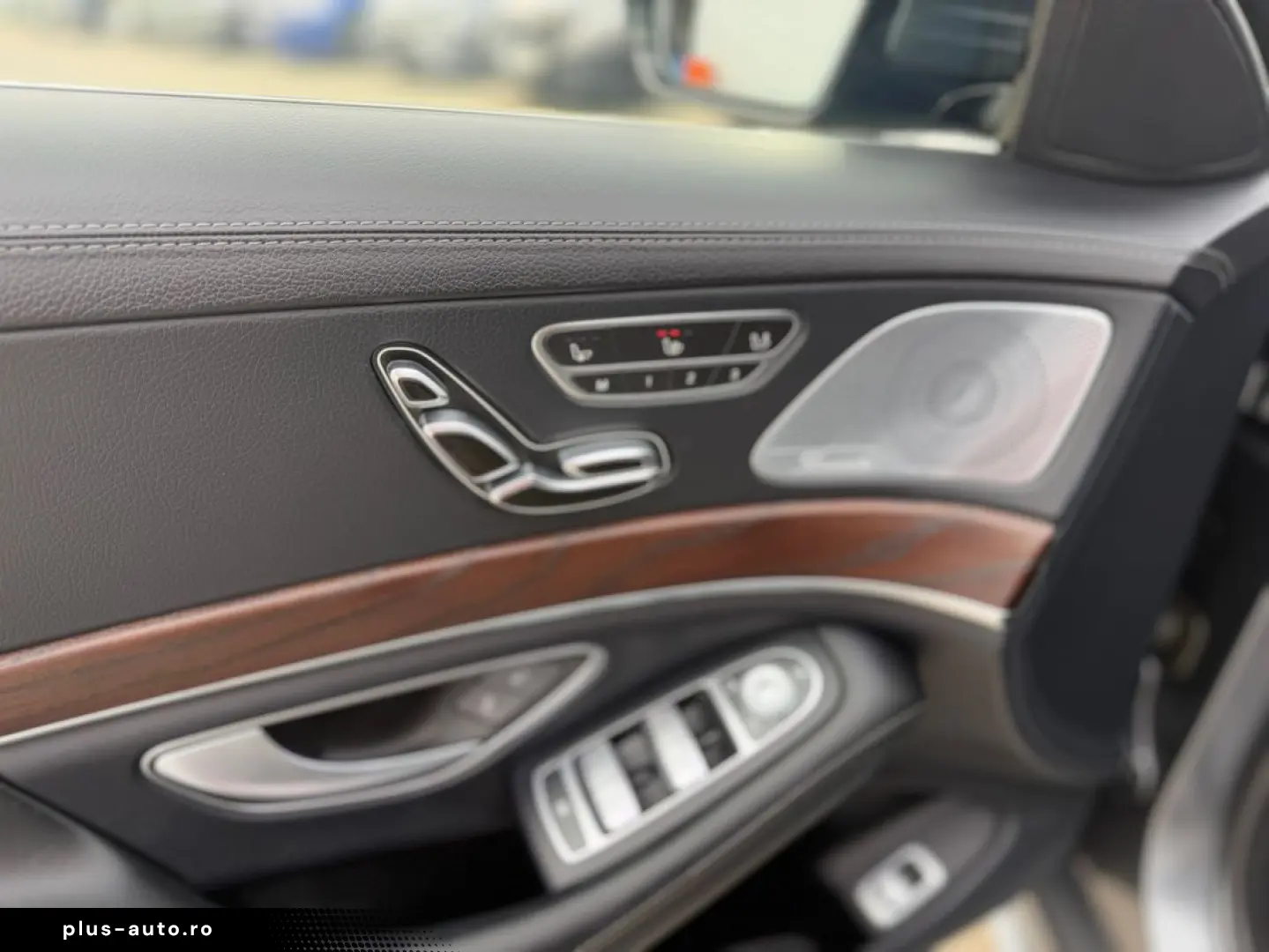 Mercedes-Benz S