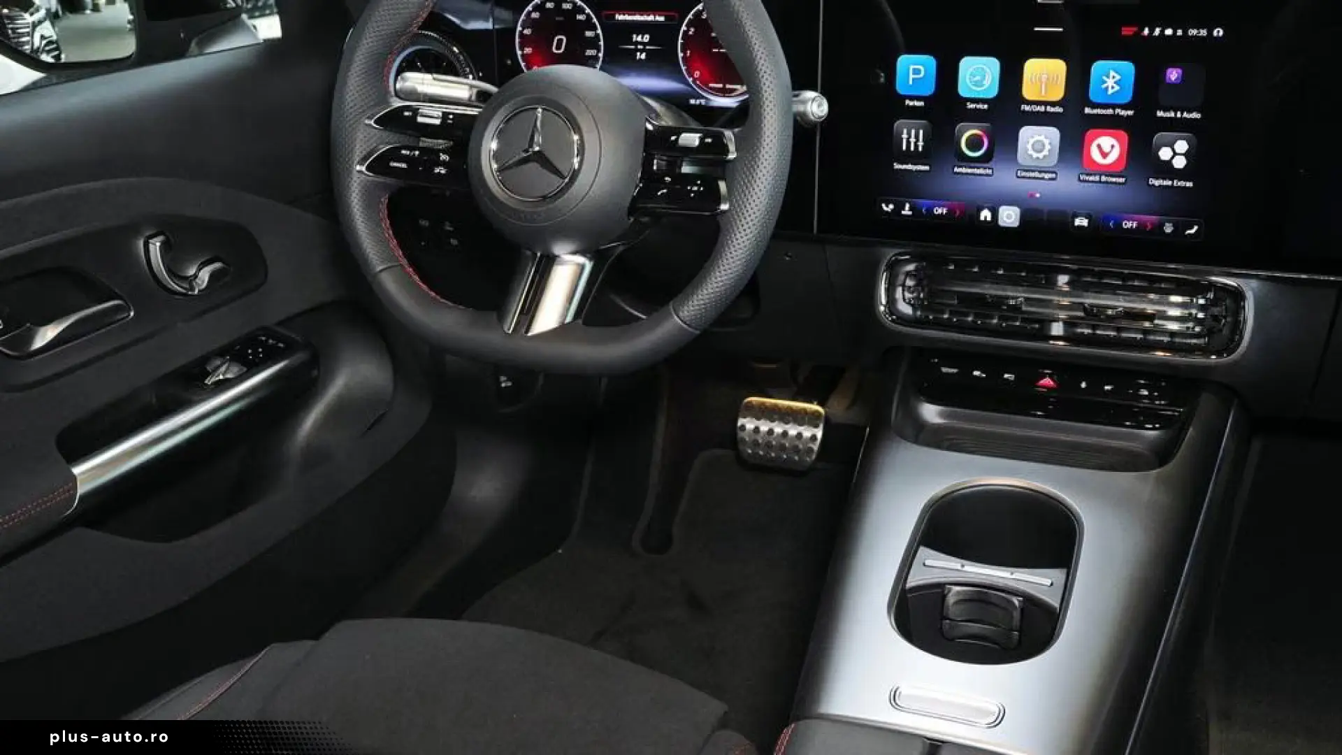 Mercedes-Benz CLA 200 4MATIC AMG PANO NIGHT AHK SUPERSCREEN