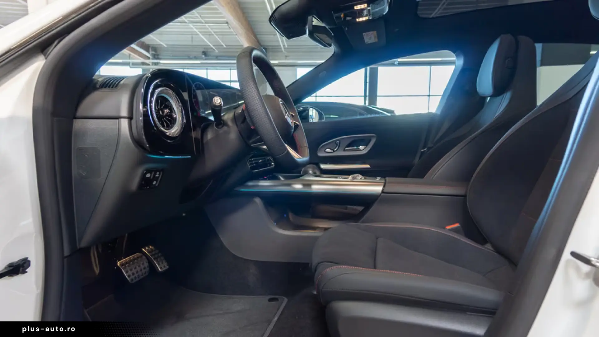 Mercedes-Benz CLA 220 Coupé 4M AMG Line NIGHT AHK PANO