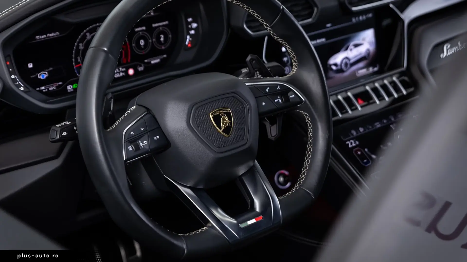Lamborghini Urus S MY23 AKRAPOVIC B&O PANO 23