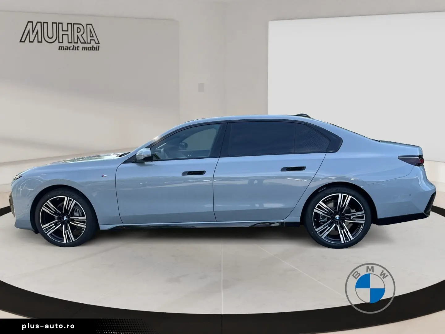 BMW 740d xDrive M Sport 21  AHK Skylounge Standhzg.