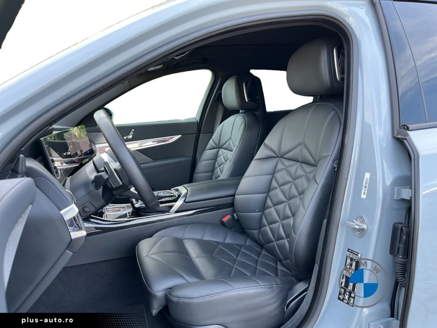 BMW 740d xDrive M Sport 21  AHK Skylounge Standhzg.