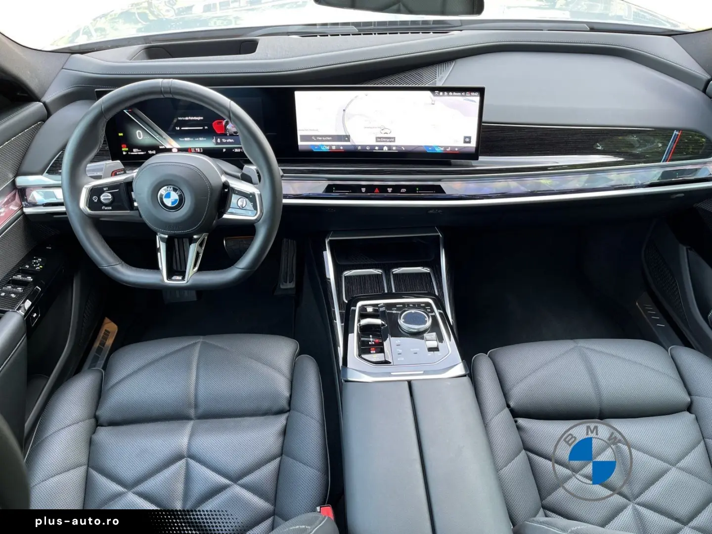BMW 740d xDrive M Sport 21  AHK Skylounge Standhzg.