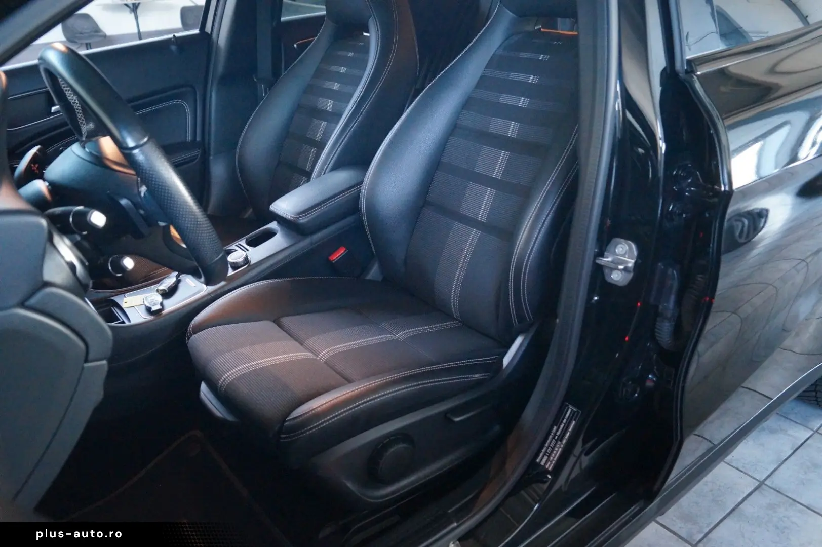 MERCEDES-BENZ GLA 180 URBAN Automatik LED  Kamera