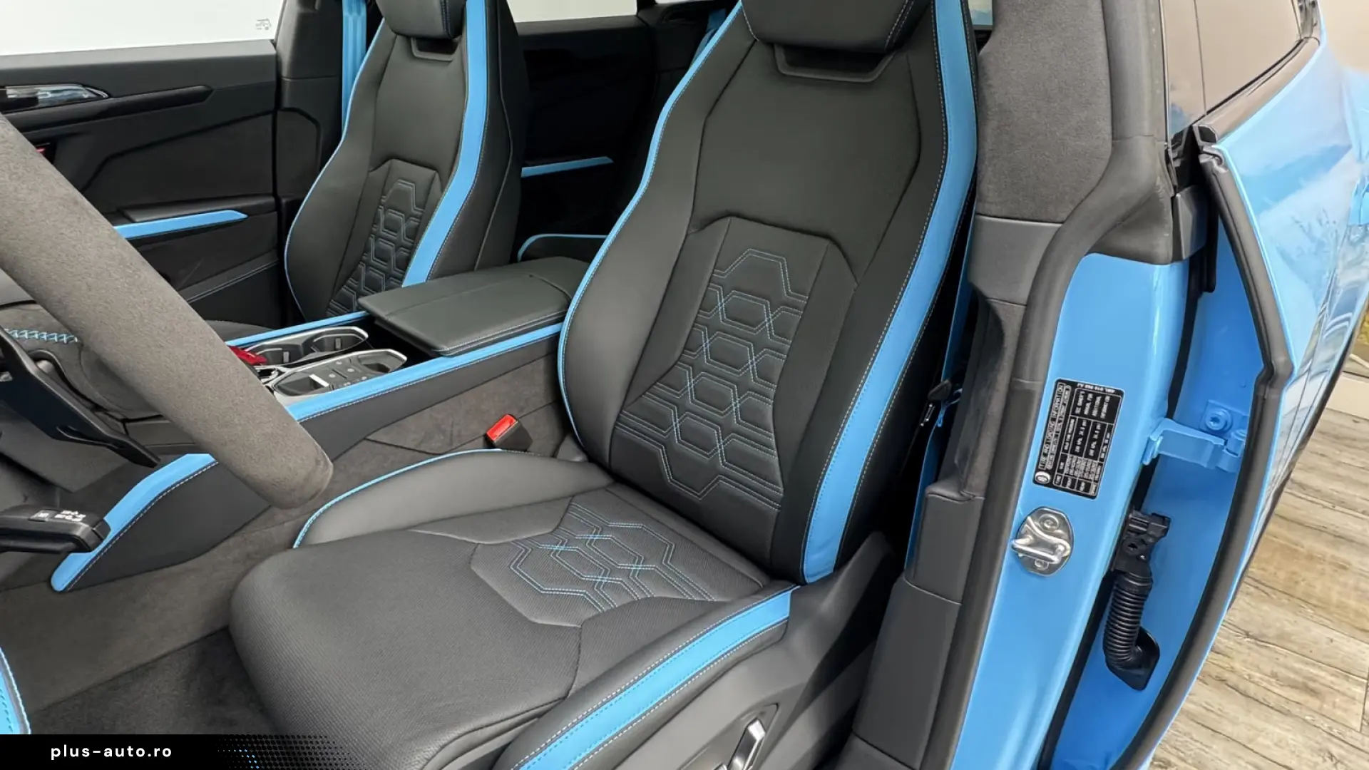 LAMBORGHINI URUS 2025 — imagine 12