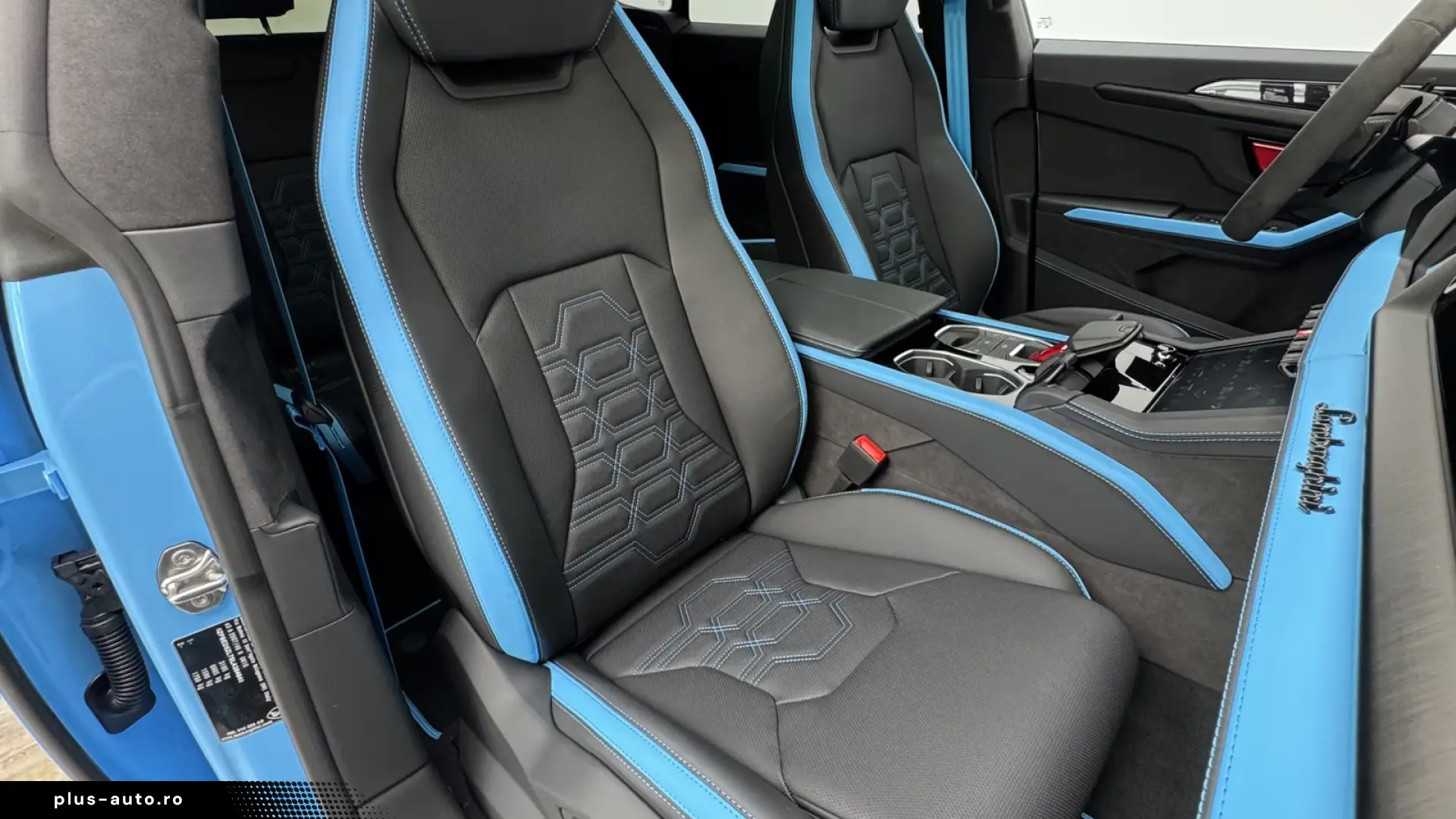 LAMBORGHINI URUS 2025 — imagine 13