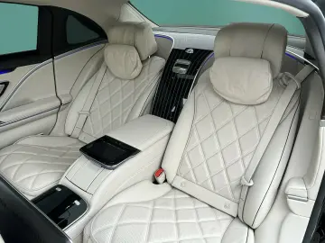 MERCEDES-BENZ Maybach S 580 4M HA-L FIRST-CL TV PANO KÜHLBOX