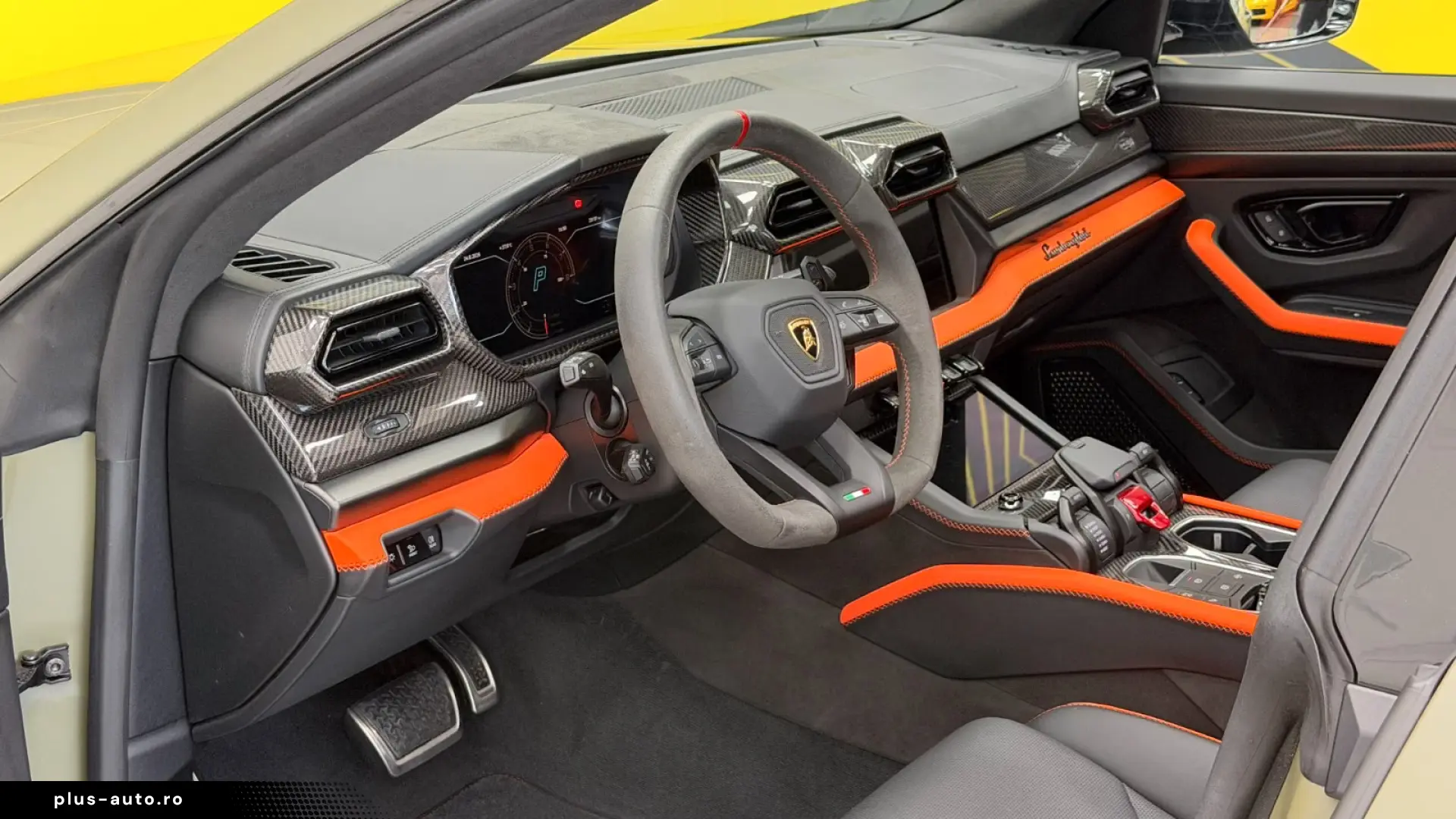 LAMBORGHINI URUS 2025 — imagine 9