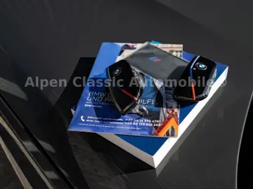 BMW X6 M60 i xDrive Panorama  AHK  Massage