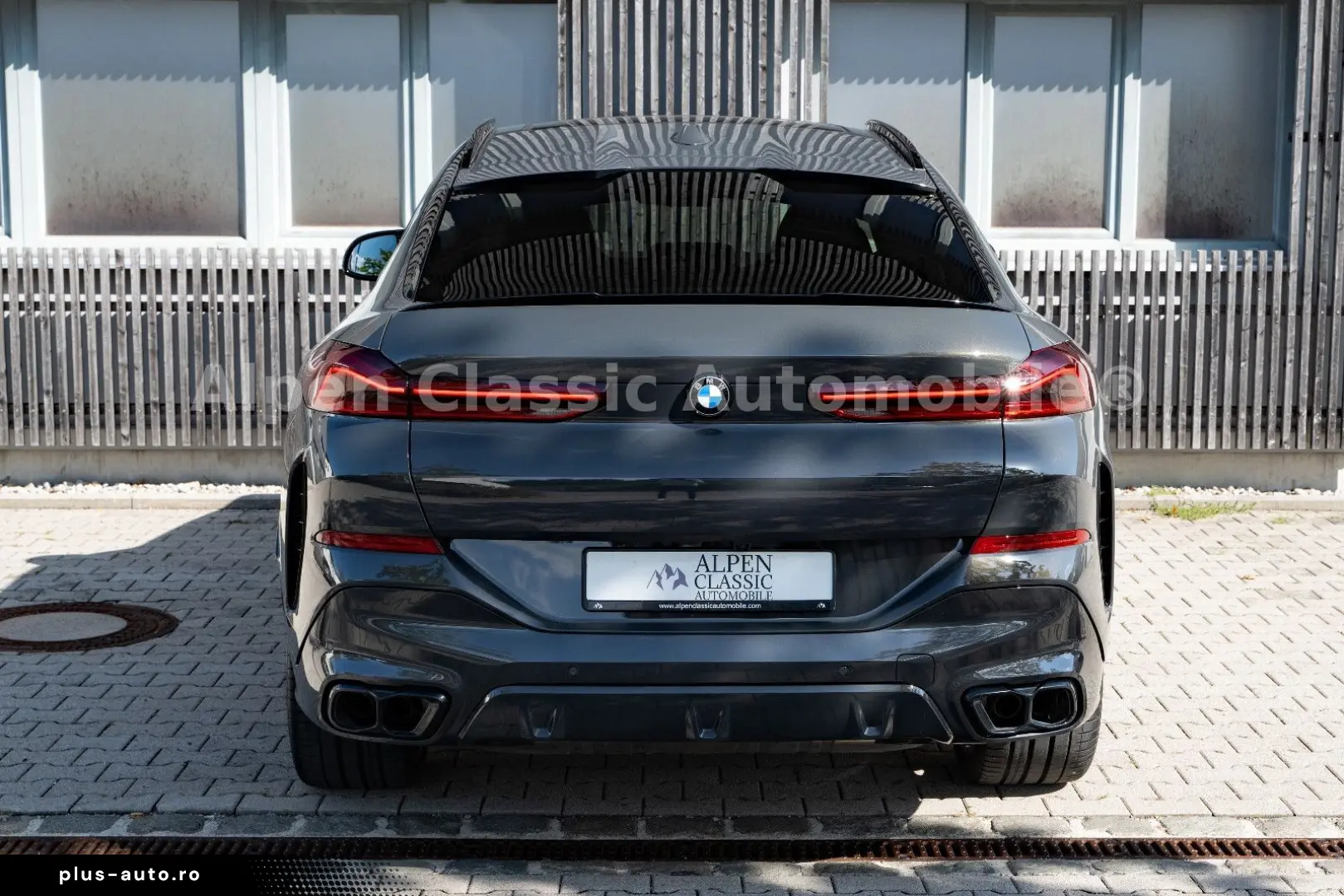 BMW X6 M60 i xDrive Panorama  AHK  Massage