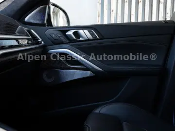 BMW X6 M60 i xDrive Panorama  AHK  Massage
