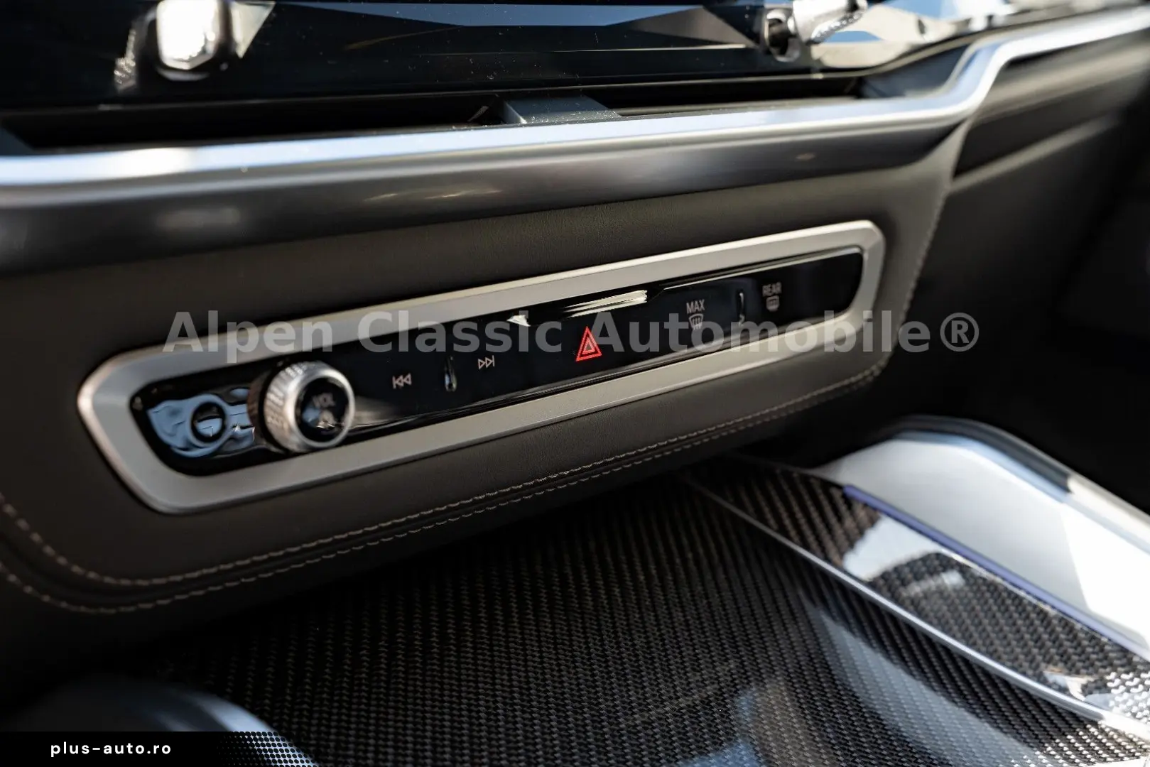 BMW X6 M60 i xDrive Panorama  AHK  Massage