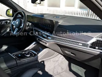 BMW X6 M60 i xDrive Panorama  AHK  Massage