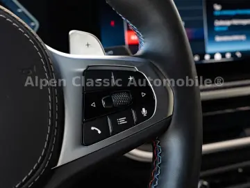 BMW X6 M60 i xDrive Panorama  AHK  Massage