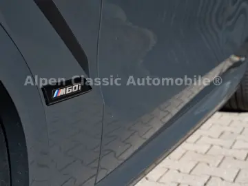BMW X6 M60 i xDrive Panorama  AHK  Massage