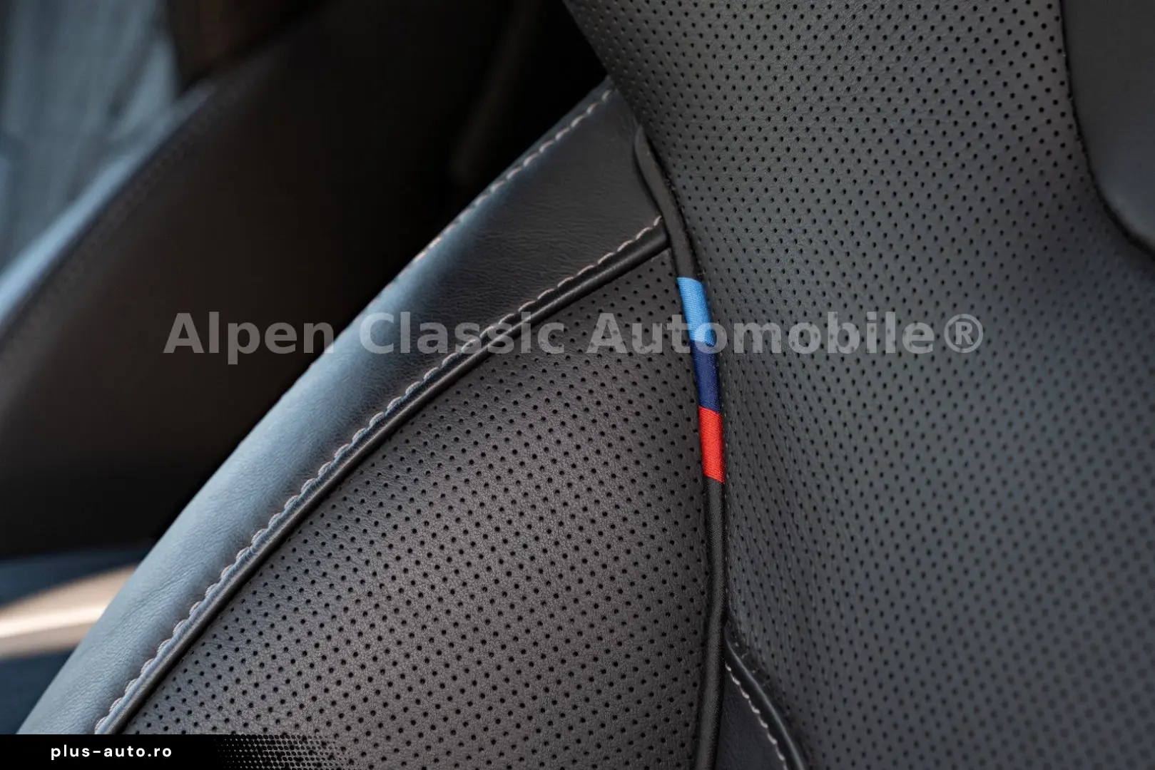 BMW X6 M60 i xDrive Panorama  AHK  Massage