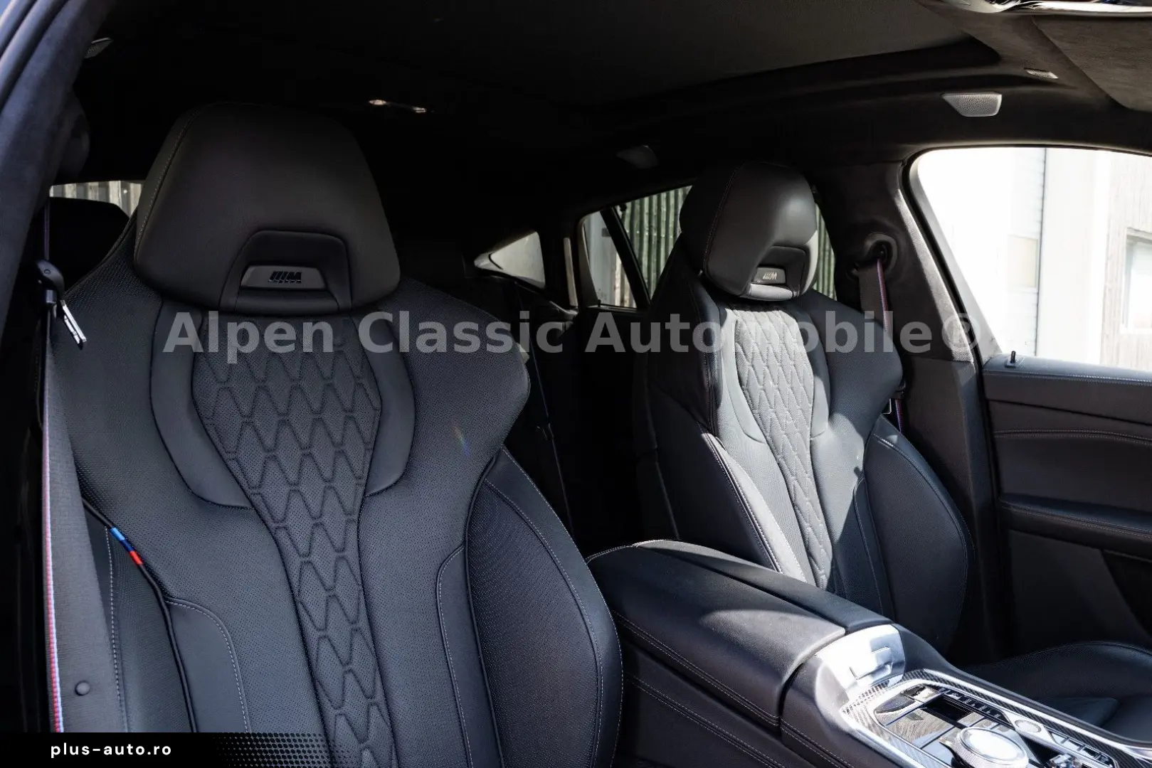 BMW X6 M60 i xDrive Panorama  AHK  Massage