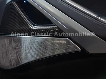 BMW X6 M60 i xDrive Panorama  AHK  Massage