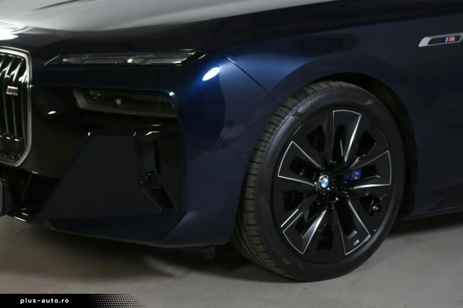BMW i7 M70 xDr.